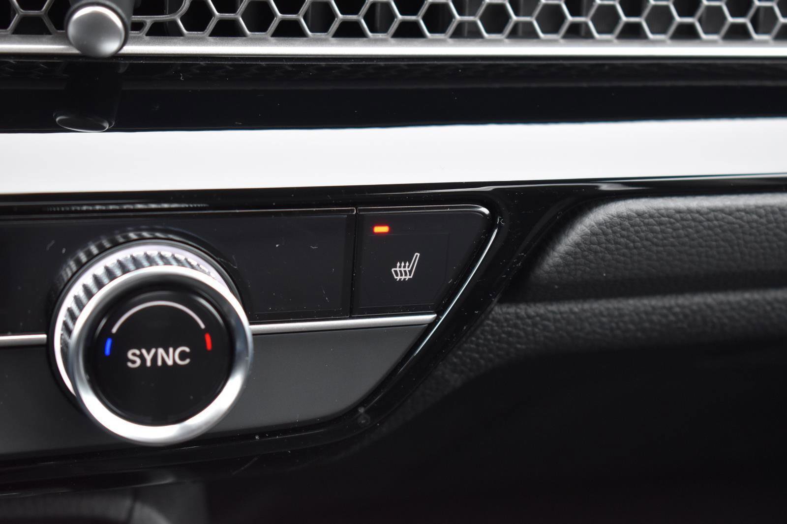 Used 2024 Honda Civic Touring image 11