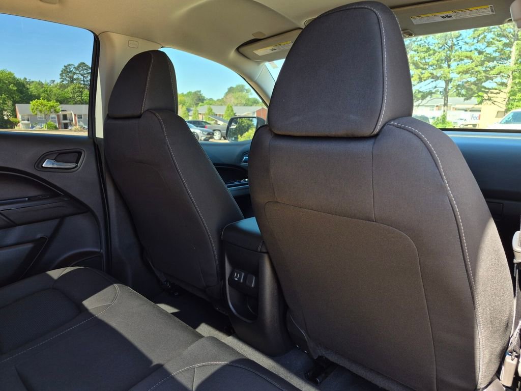 Used 2019 Chevrolet Colorado LT image 36