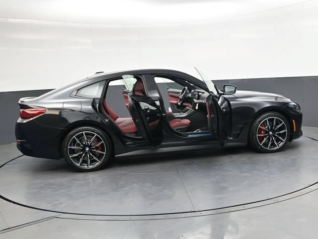New 2026 BMW i4 eDrive40 w/ M Sport Package RWD image 38
