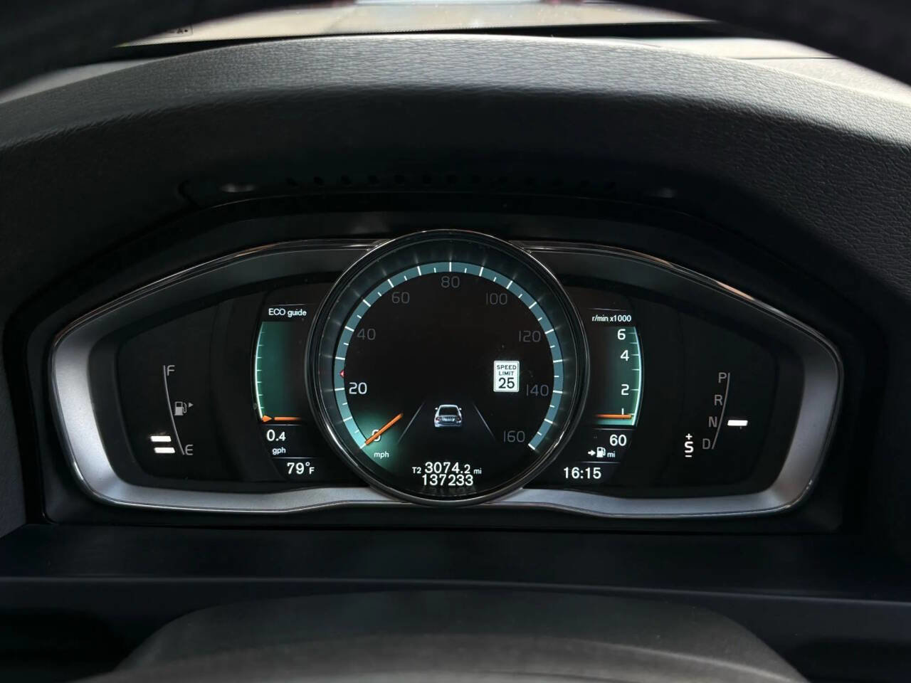 Used 2015 Volvo S60 T5 Platinum w/ Climate Package image 23