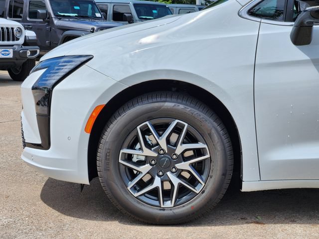 New 2027 Chrysler Pacifica Limited FWD image 6