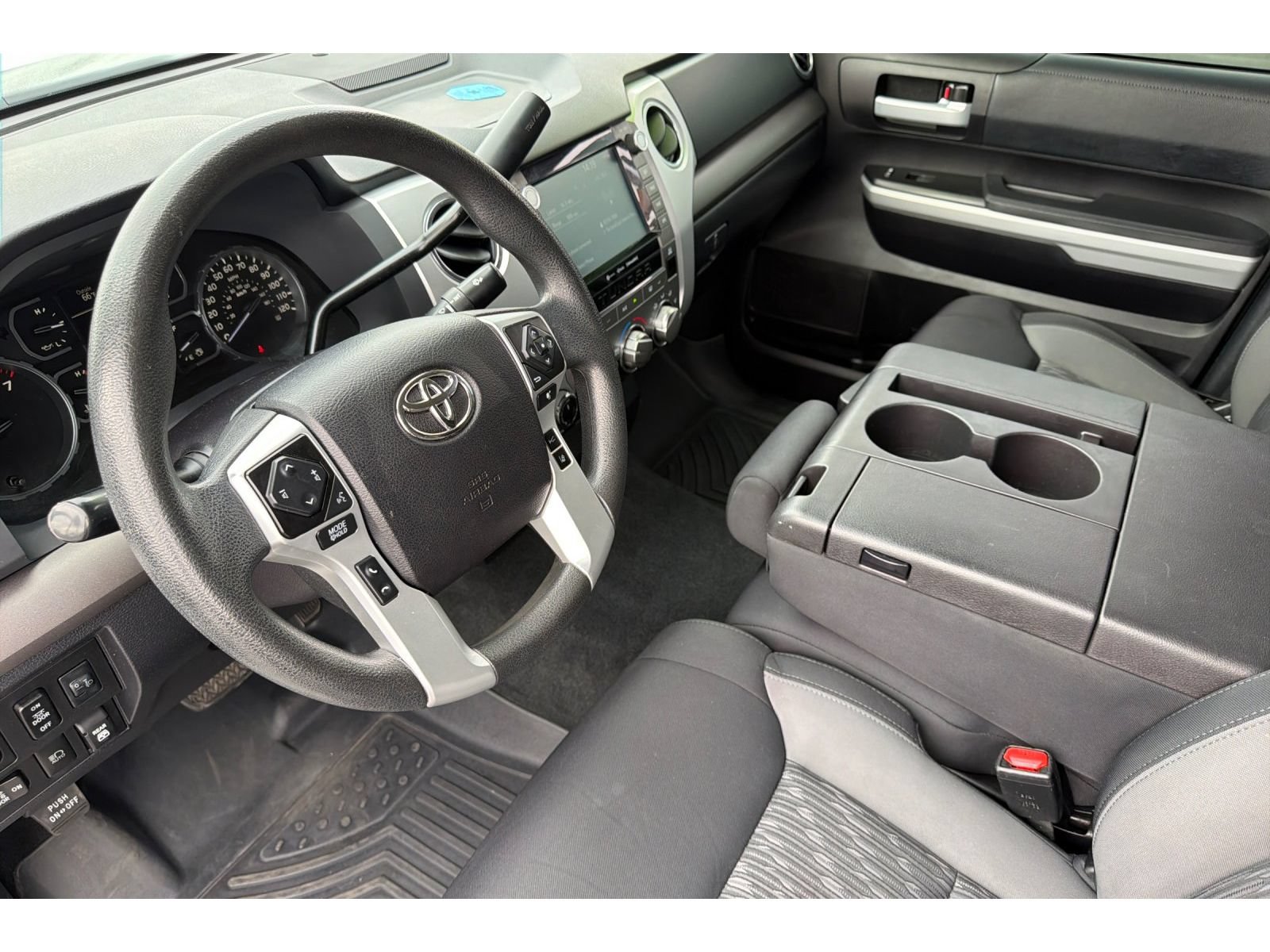 Used 2021 Toyota Tundra SR5 AWD/4WD image 10