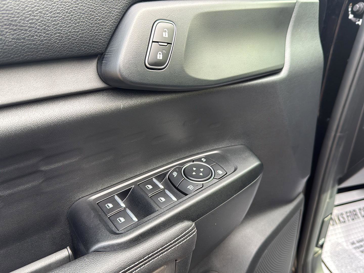 New 2025 Ford Ranger XLT w/ Equipment Group 301A High image 18