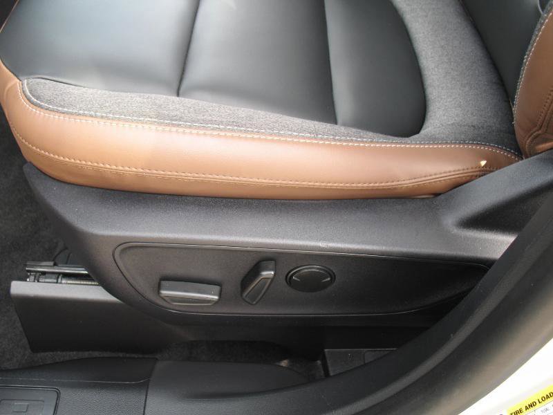 Used 2024 Ford Bronco Sport Outer Banks w/ Tech Package image 18