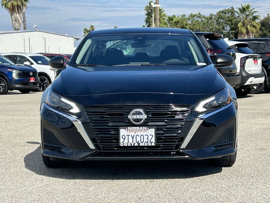 Used 2025 Nissan Altima 2.5 S image 6