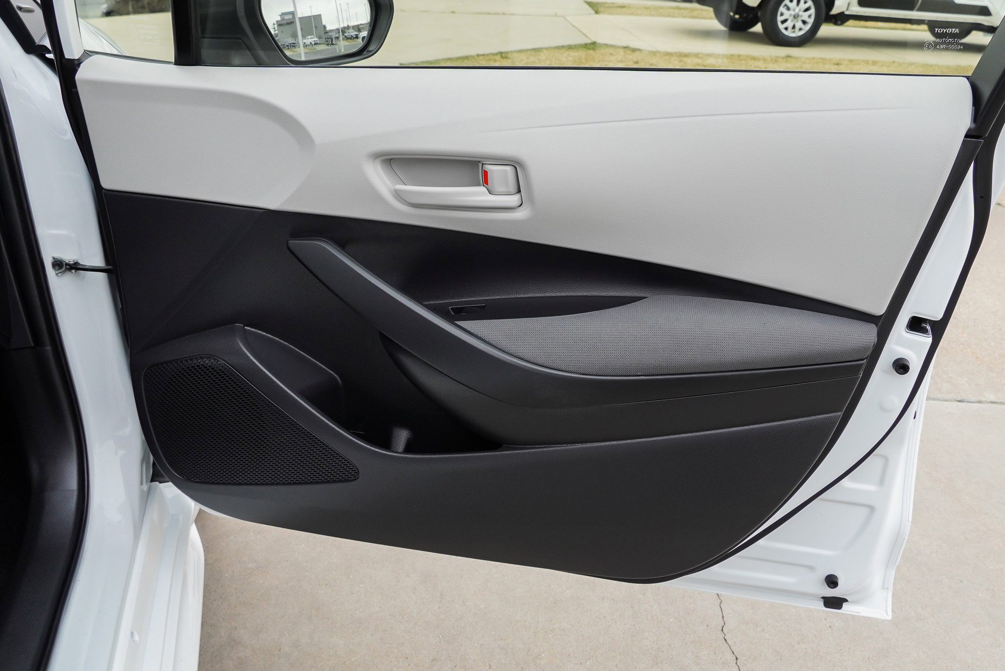 Certified 2025 Toyota Corolla LE w/ Carpet Mat Package (TMS) AWD/4WD image 26