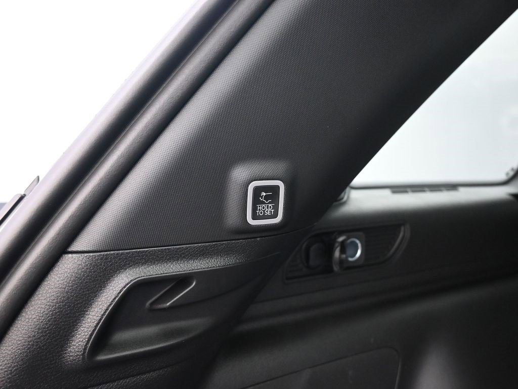 New 2024 Jeep Grand Cherokee Limited 4xe image 17