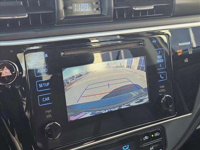 Used 2017 Toyota Corolla LE image 24