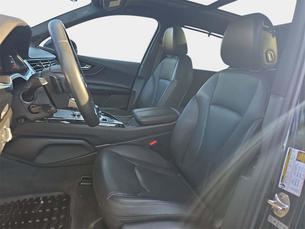Used 2019 Audi Q7 3.0T Premium Plus w/ Premium Plus Package image 16