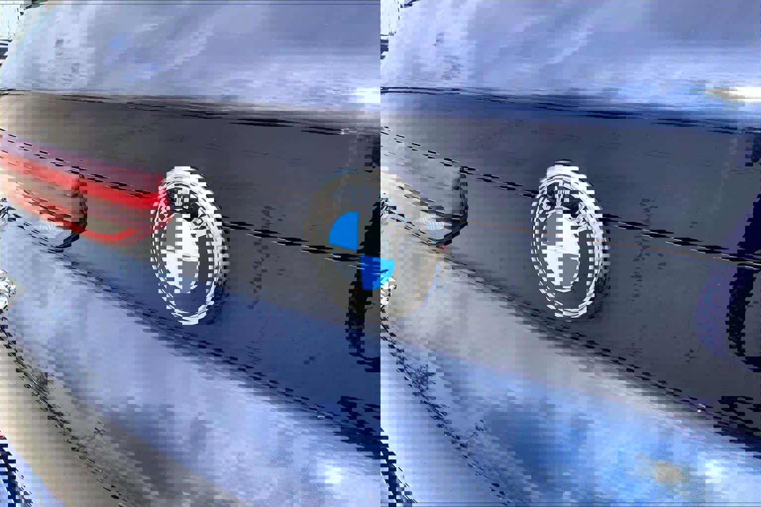 Certified 2024 BMW X6 xDrive40i w/ Premium Package image 30