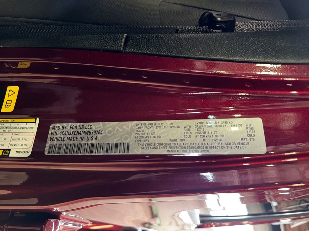 Used 2021 Jeep Wrangler Unlimited Sahara AWD/4WD image 31