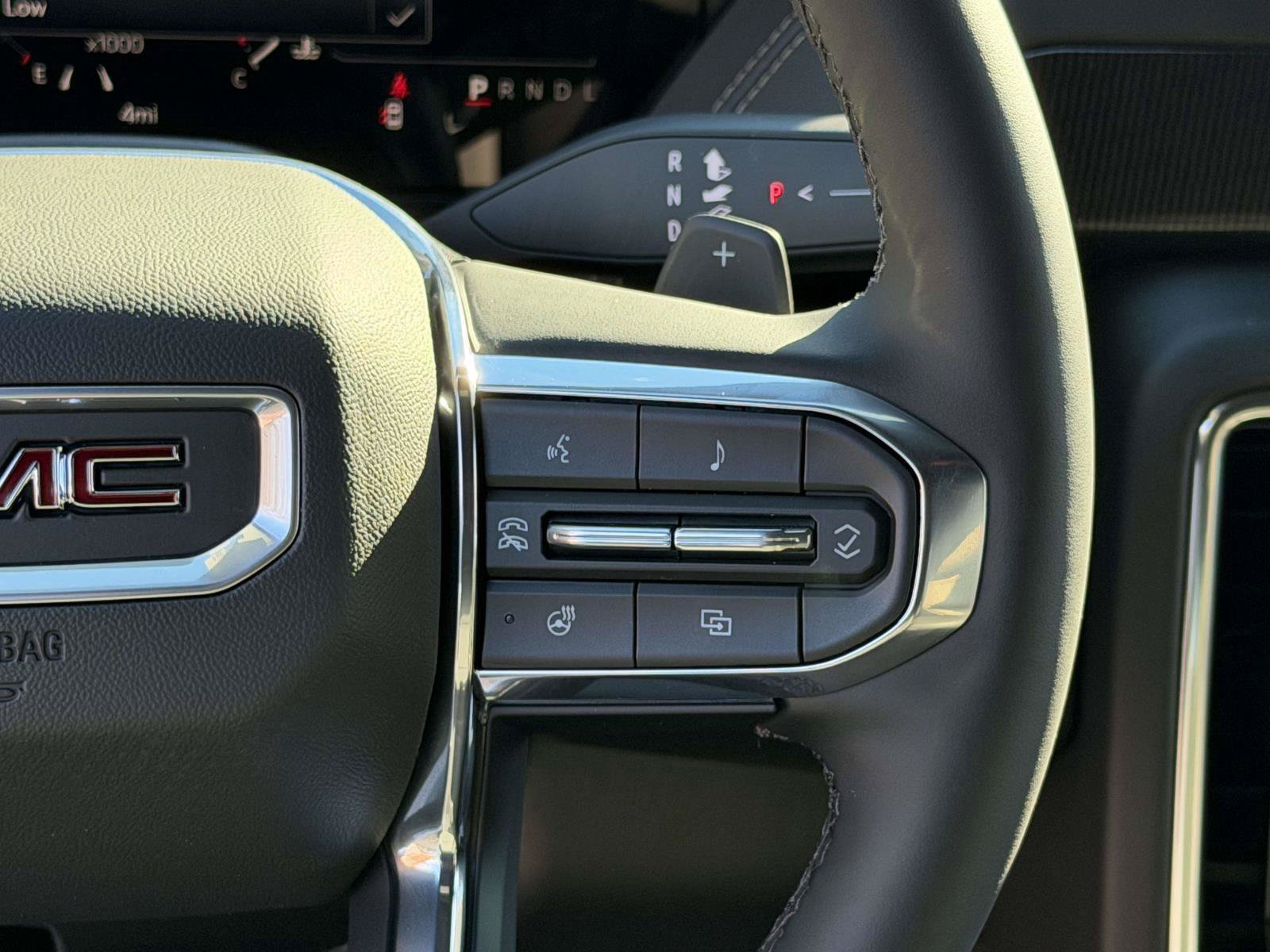 New 2026 GMC Yukon XL Elevation AWD/4WD image 14