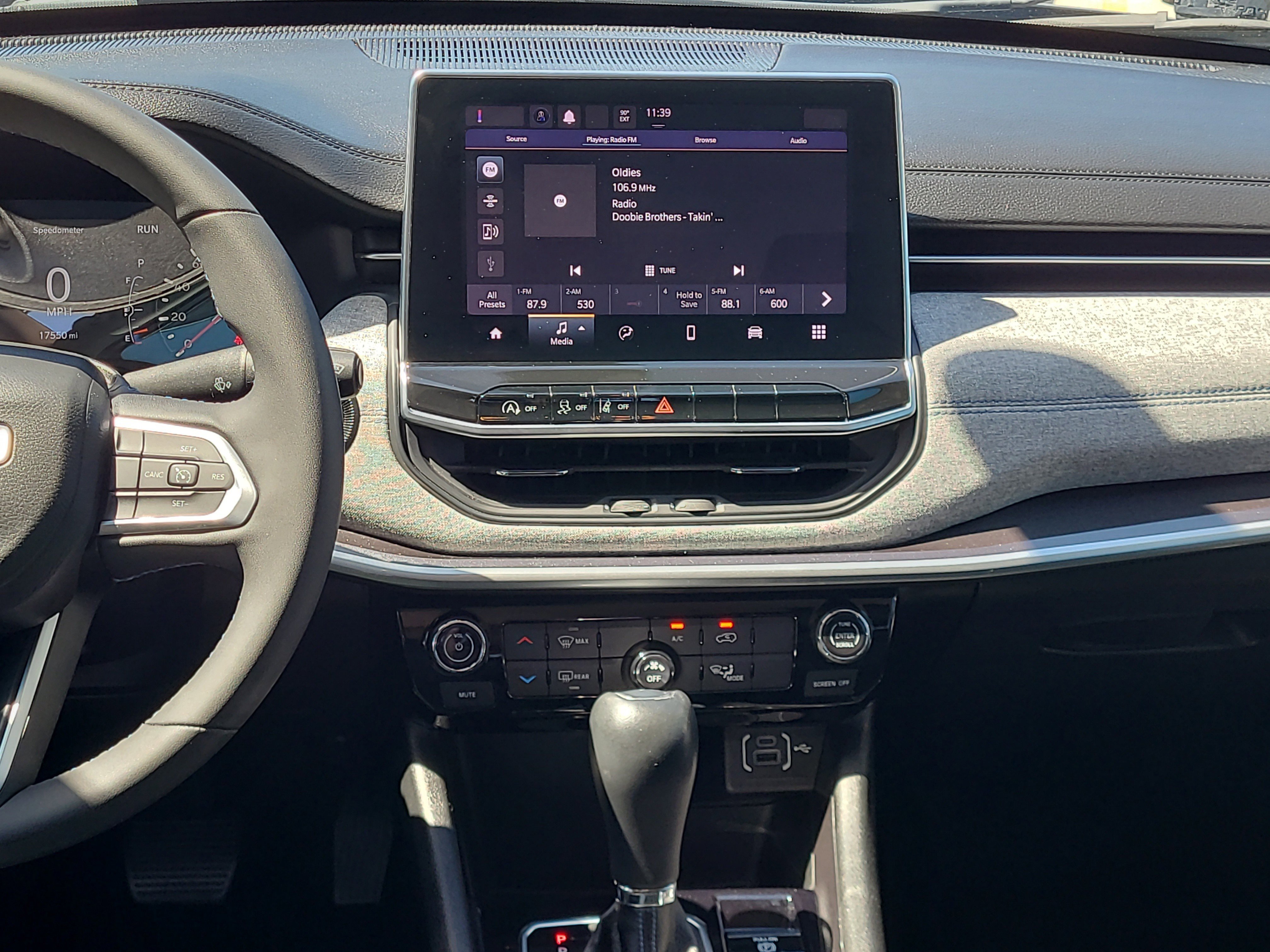 Used 2022 Jeep Compass Latitude image 16