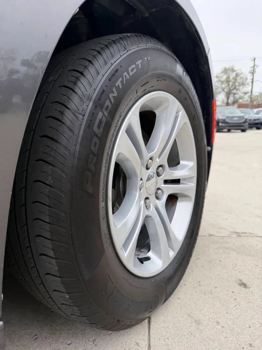 Used 2015 Dodge Charger SE w/ Popular Equipment Group RWD image 19
