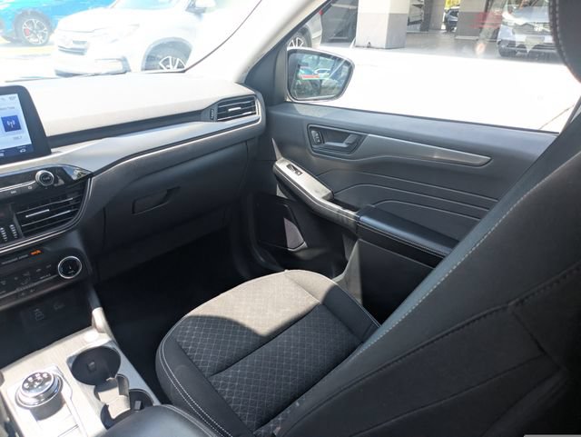 Used 2025 Ford Escape Active FWD image 17