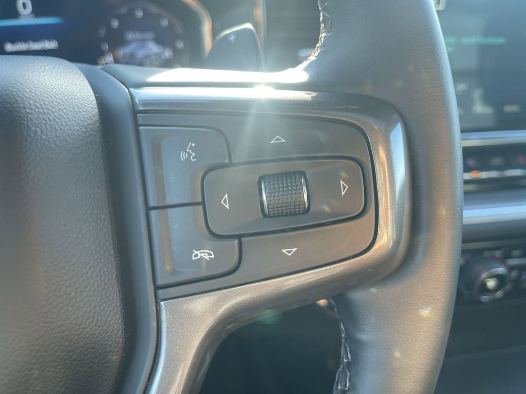 Used 2024 Chevrolet Silverado 1500 High Country w/ High Country Premium Package image 21