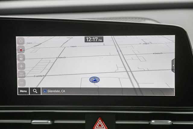 Used 2023 Hyundai Elantra Limited FWD image 16