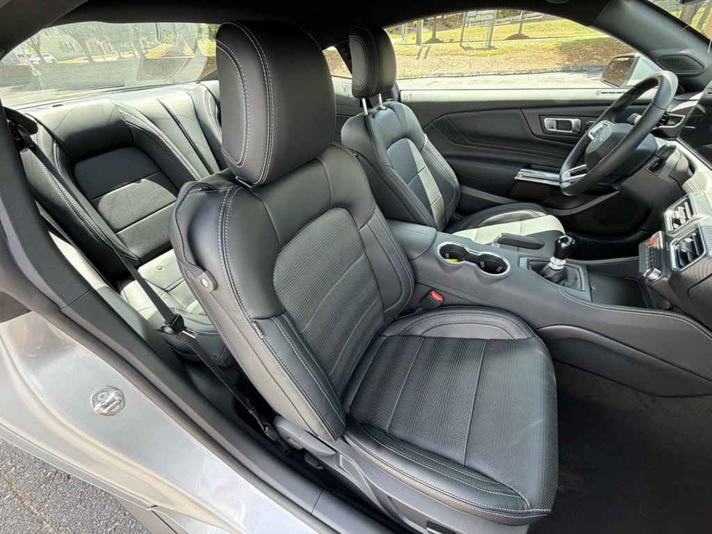 New 2026 Ford Mustang GT Premium w/ GT Performance Package RWD image 26