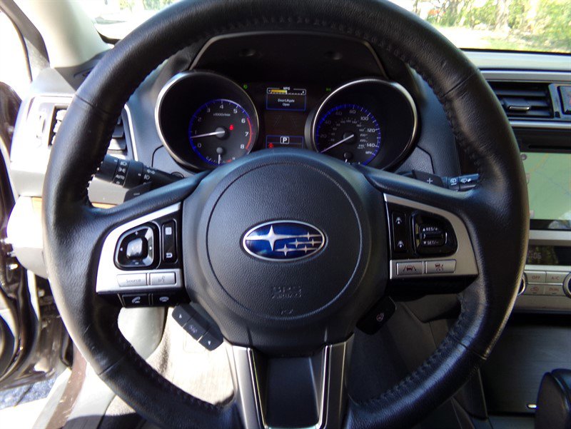 Used 2017 Subaru Outback 2.5i Touring image 38