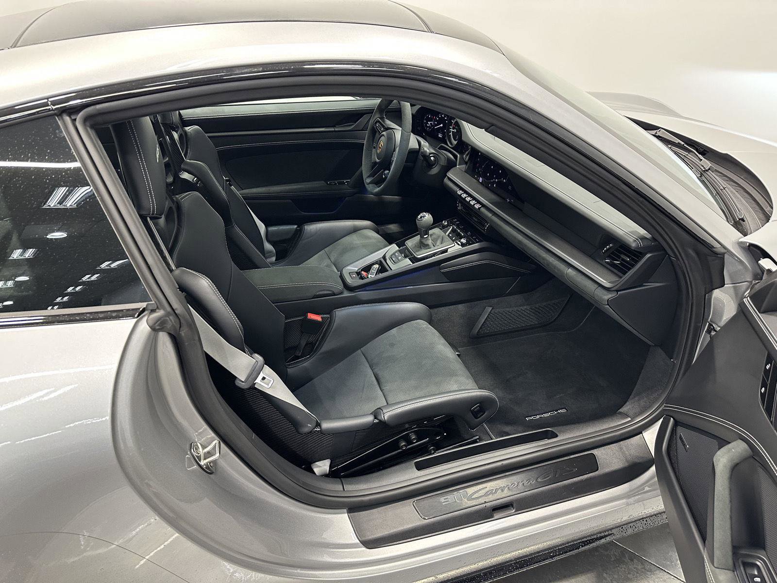 Certified 2024 Porsche 911 Carrera GTS image 23