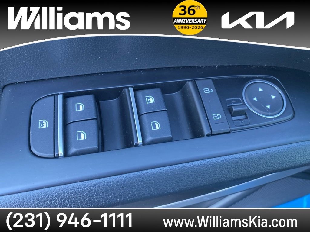 Used 2025 Kia Soul S image 20