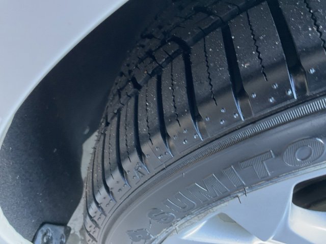 Used 2017 Chevrolet Cruze Premier image 25