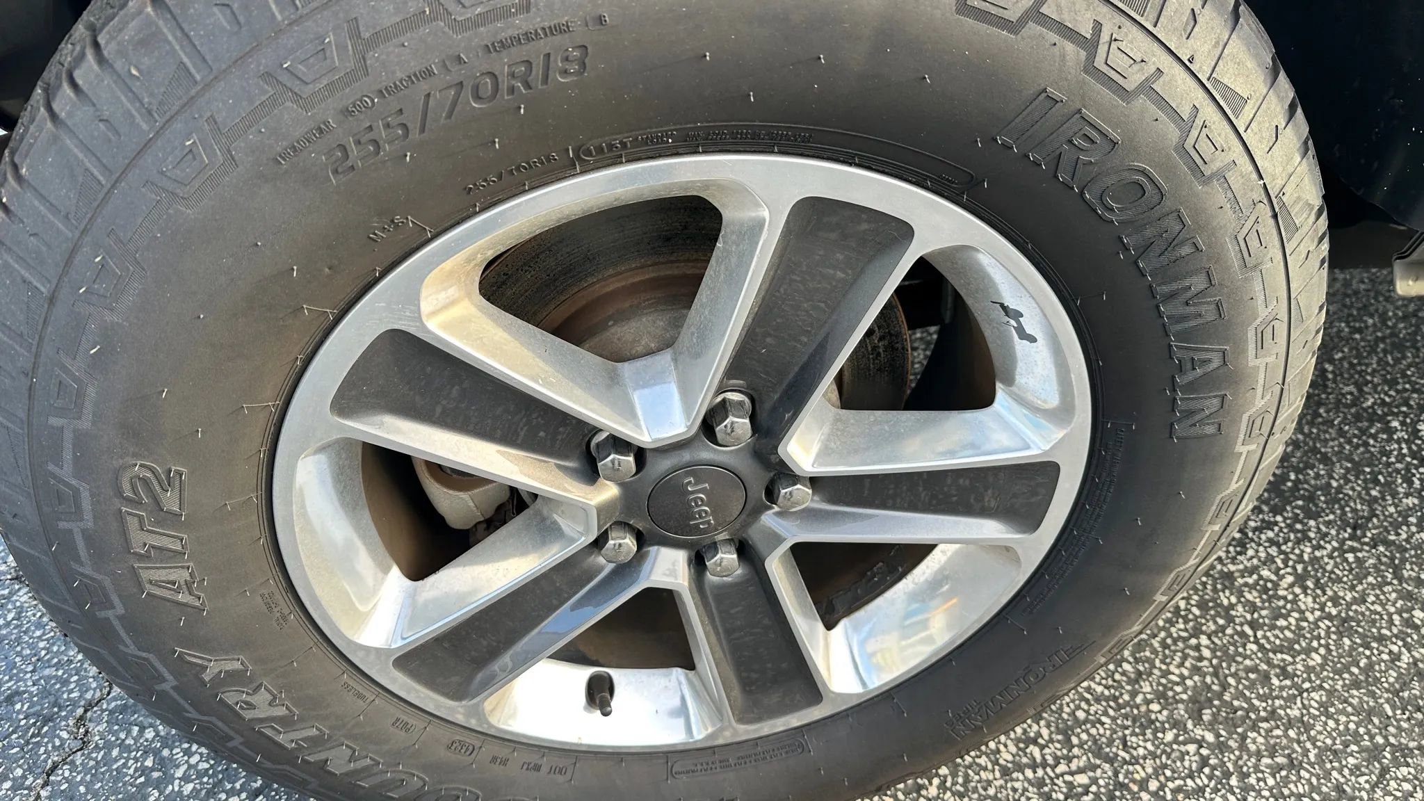 Used 2020 Jeep Wrangler Unlimited Sahara image 14