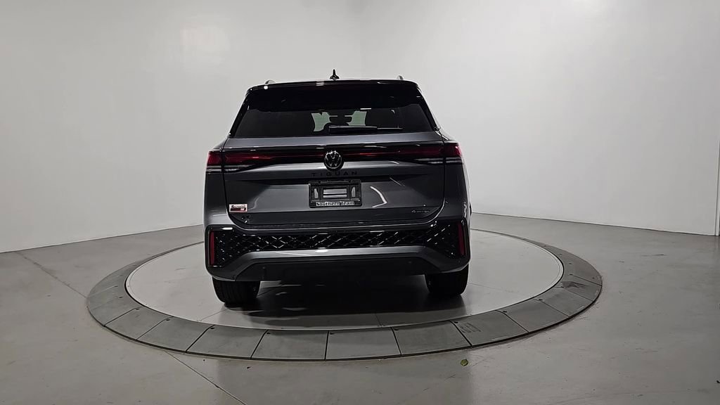 New 2026 Volkswagen Tiguan SE R-Line image 4