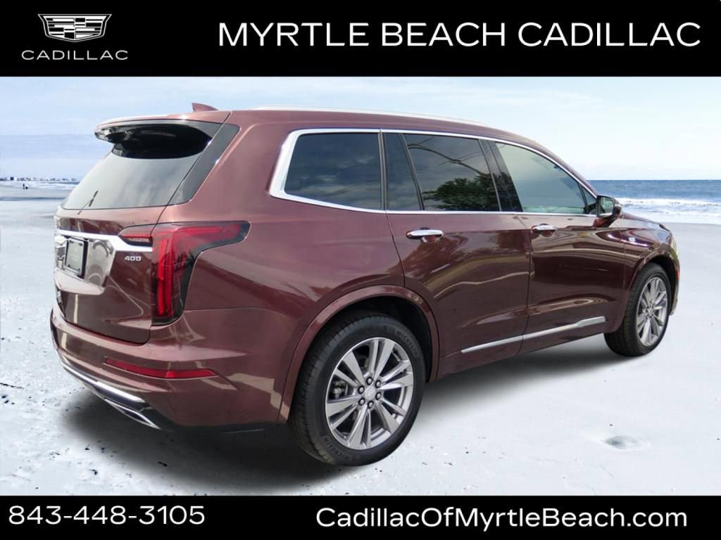 Used 2023 Cadillac XT6 Premium Luxury FWD image 3