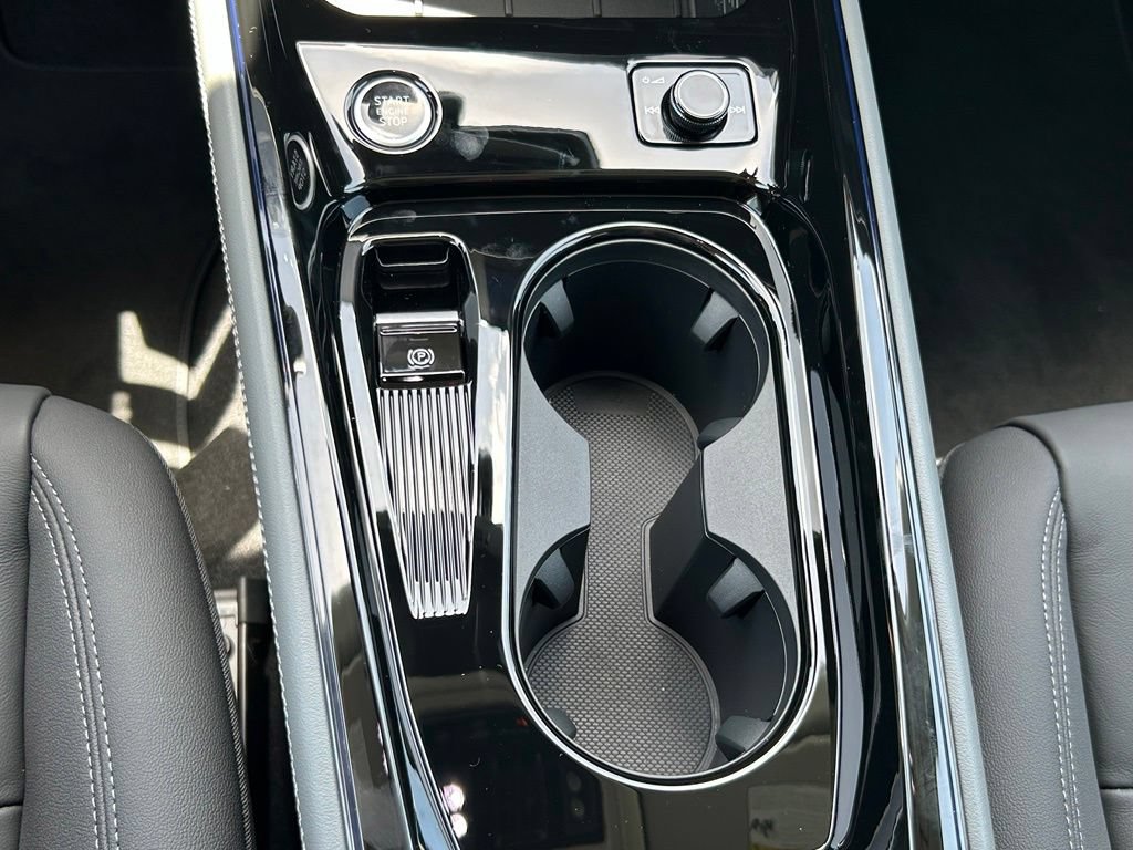 New 2026 Audi Q3 quattro 2.0T AWD/4WD image 36