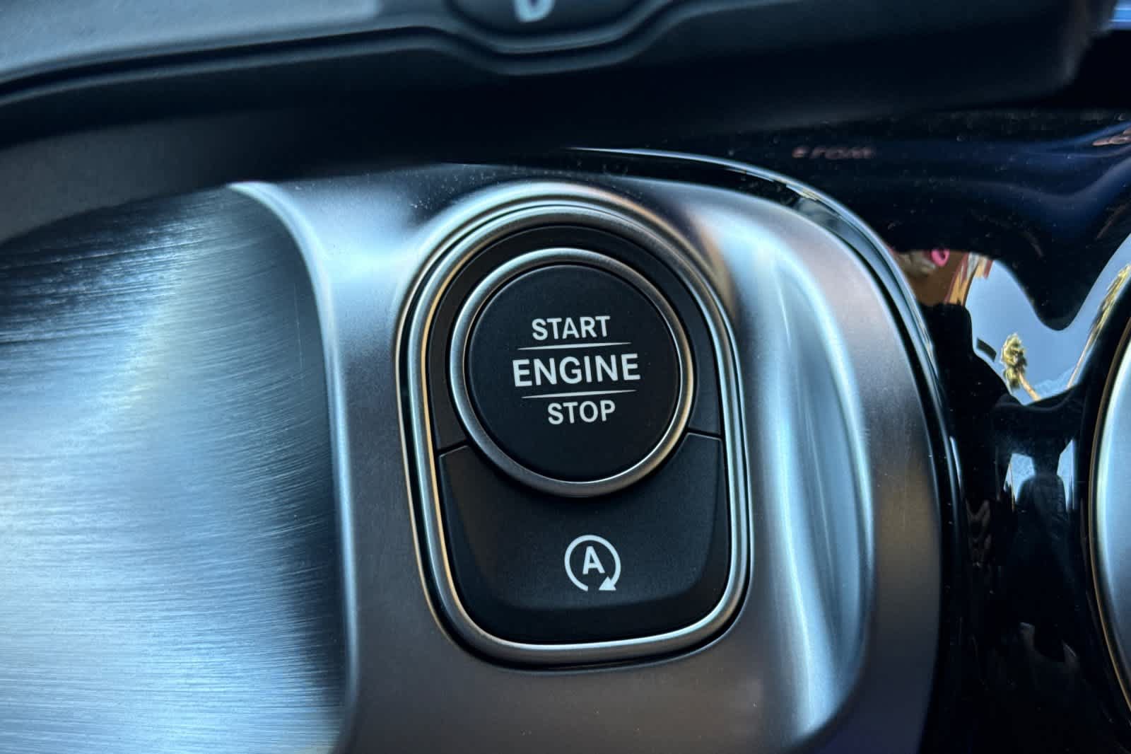 New 2026 Mercedes-Benz GLB 250 image 21