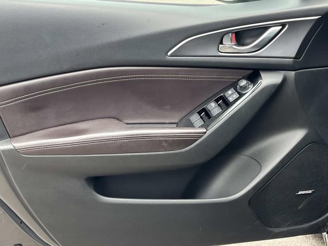 Used 2017 MAZDA MAZDA3 Grand Touring w/ Premium Equipment Package FWD image 22