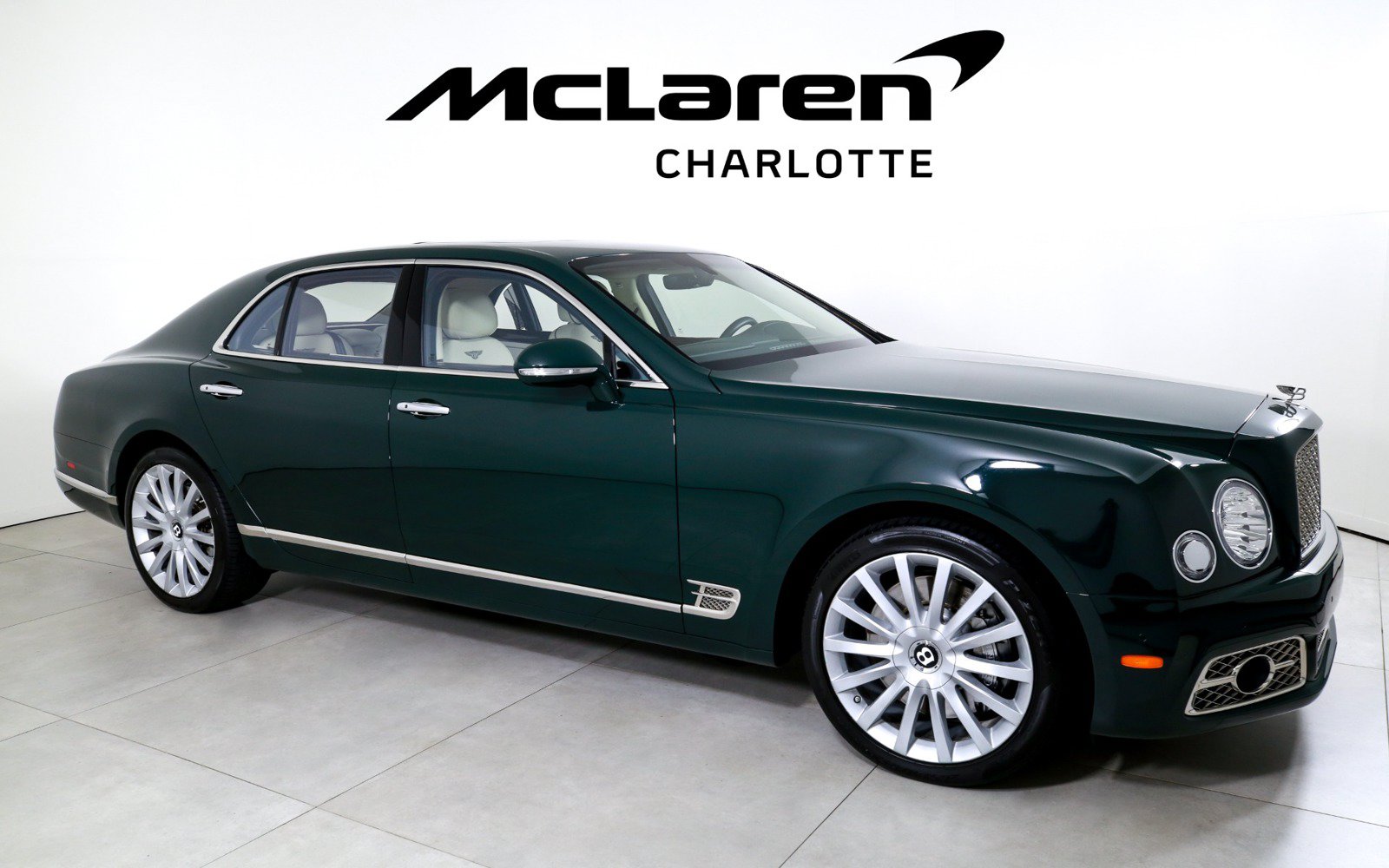 Used 2020 Bentley Mulsanne RWD image 2