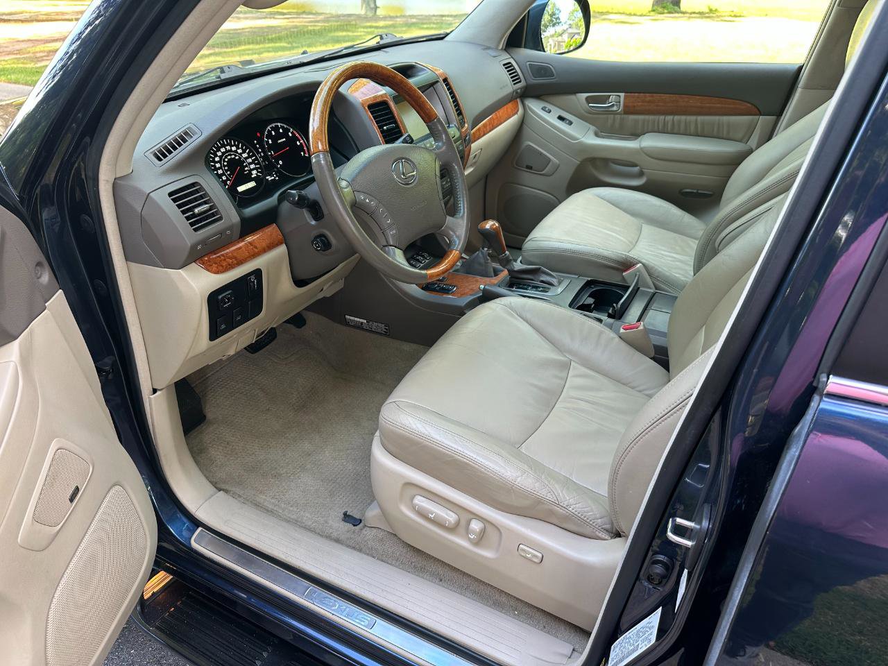 Used 2003 Lexus GX 470 AWD/4WD image 12