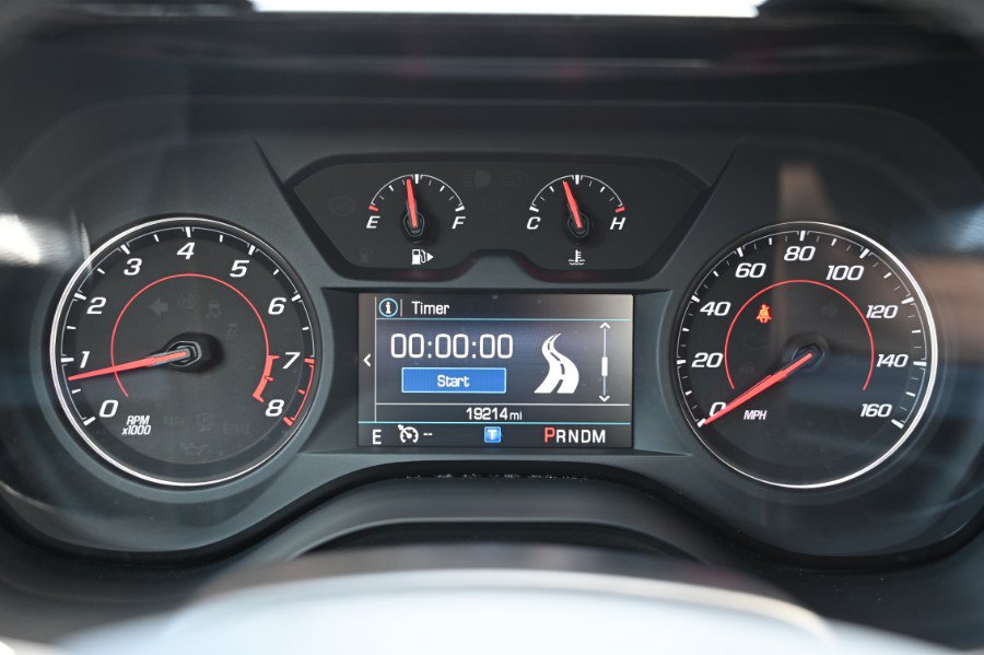 Used 2022 Chevrolet Camaro LT w/ Technology Package RWD image 20