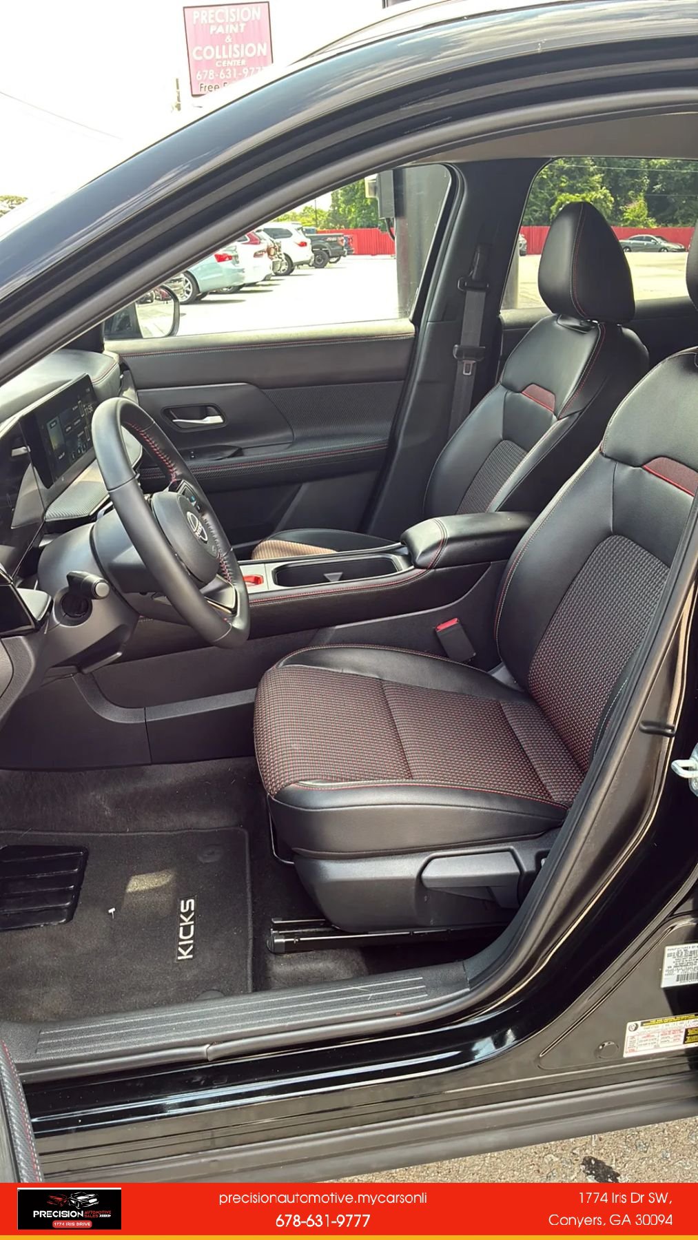 Used 2025 Nissan Kicks SR FWD image 12