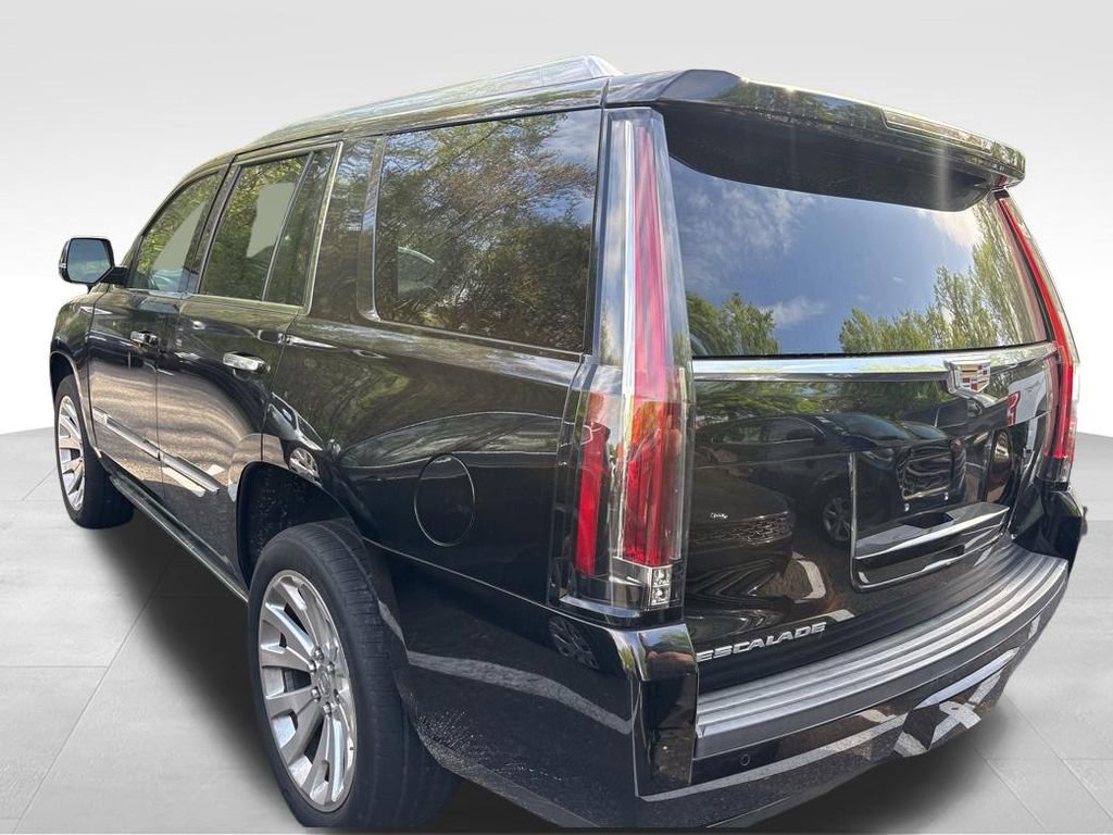 Used 2015 Cadillac Escalade Premium image 18
