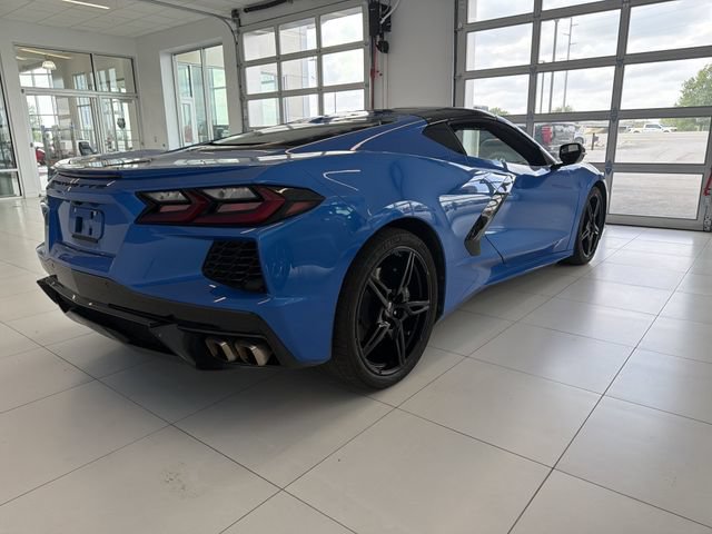 Used 2025 Chevrolet Corvette Stingray Premium Cpe w/ 3LT RWD image 5