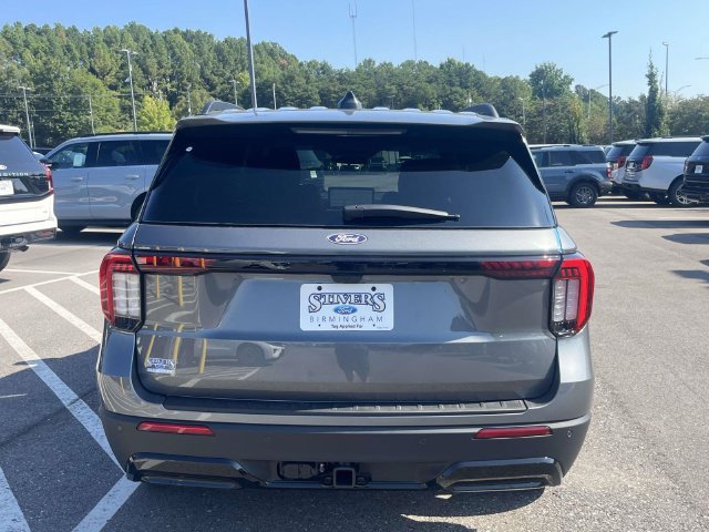 New 2027 Ford Explorer ST-Line AWD/4WD image 3