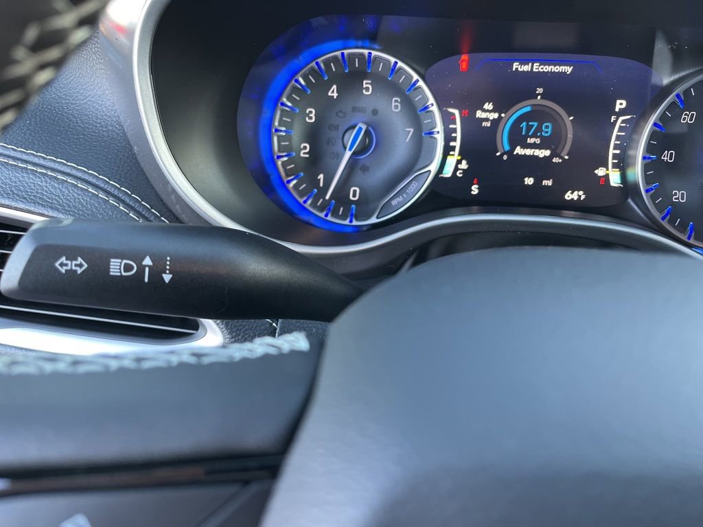 New 2026 Chrysler Pacifica Select w/ S Appearance Package image 31