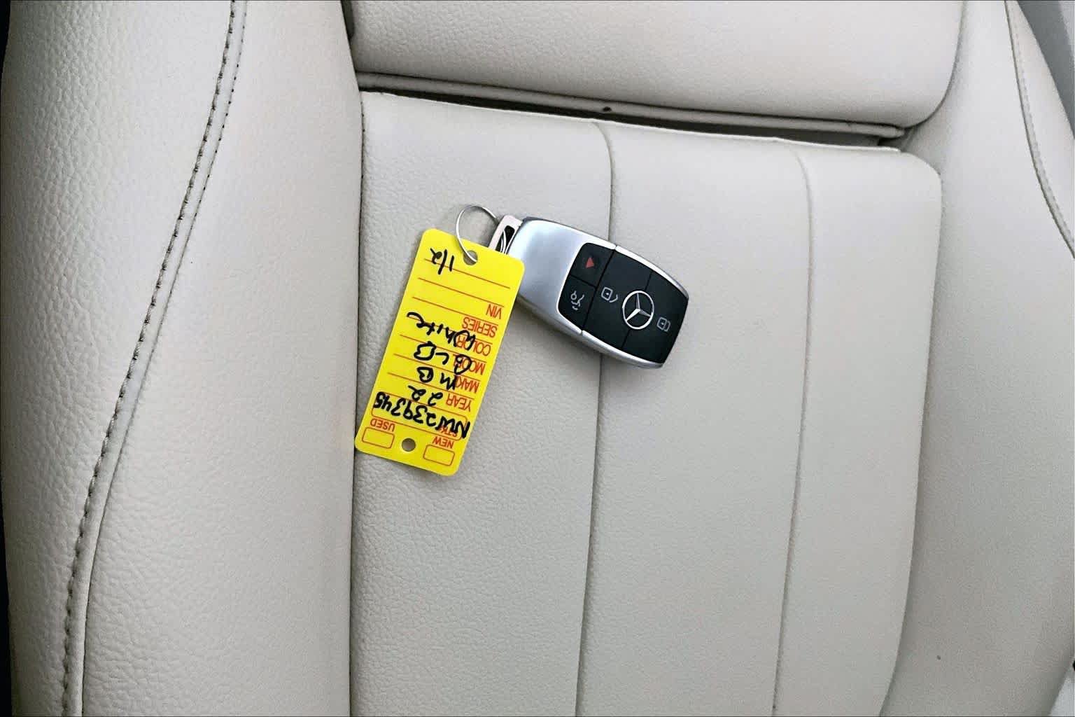 Certified 2022 Mercedes-Benz GLB 250 4MATIC image 15