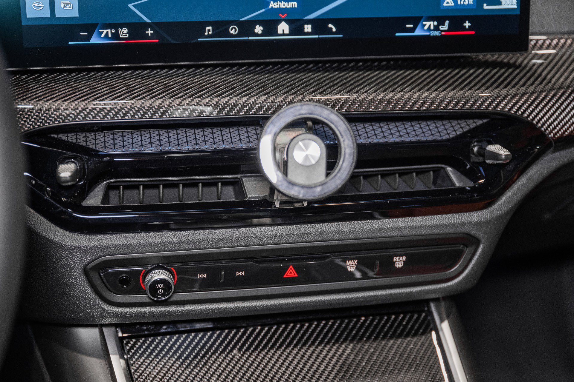 Used 2027 BMW M4 Coupe w/ M Driver's Package RWD image 30