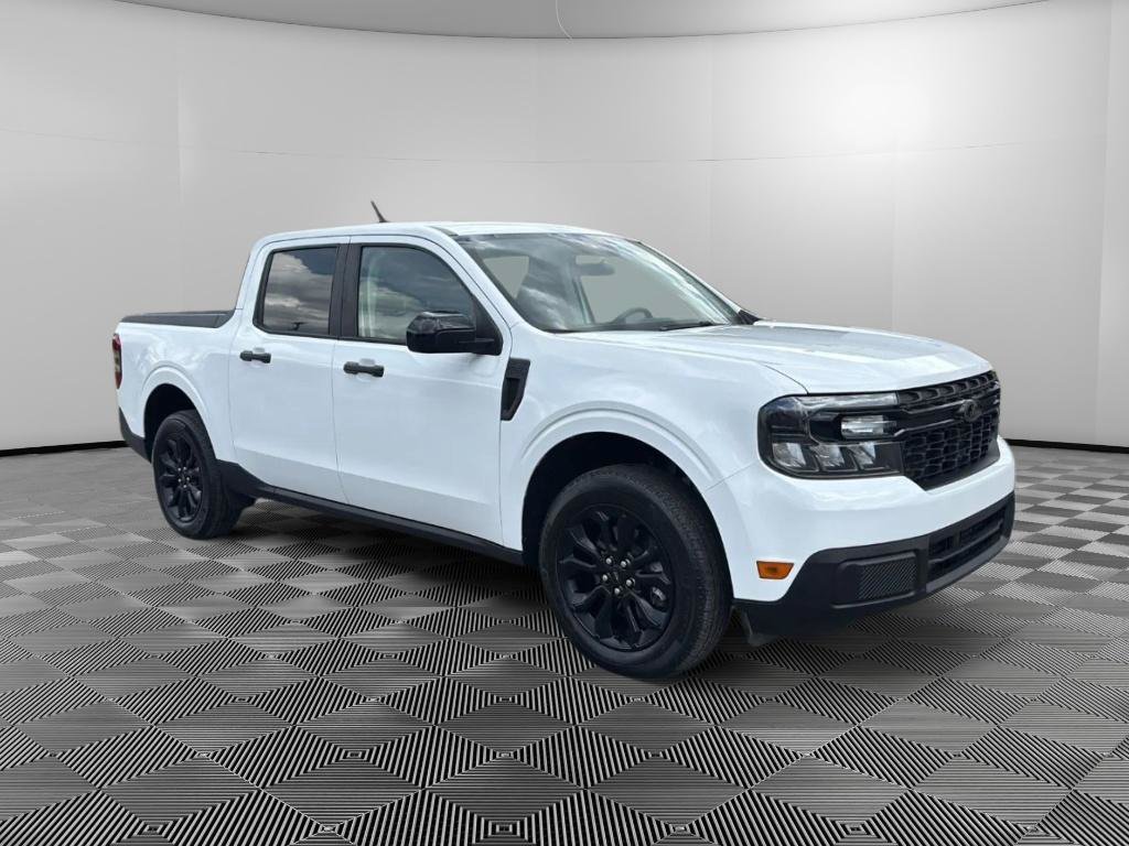 Used 2023 Ford Maverick XLT w/ Equipment Group 300A Standard AWD/4WD image 2