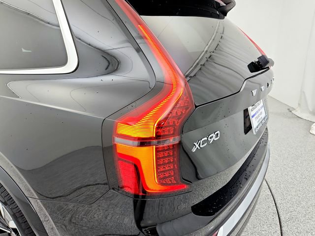 New 2026 Volvo XC90 B5 Plus w/ Protection Package image 31