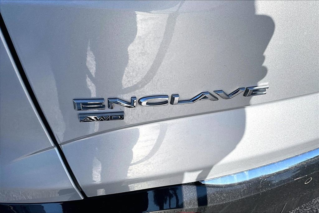 Used 2022 Buick Enclave Premium AWD/4WD image 23