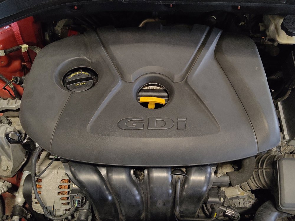 Used 2019 Hyundai Elantra GT FWD image 30