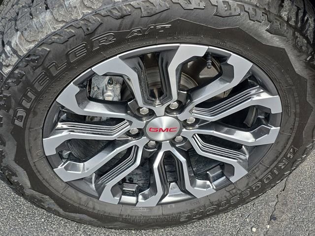 Used 2023 GMC Canyon Denali image 33