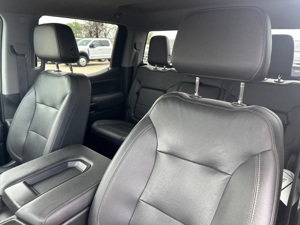Certified 2022 GMC Sierra 1500 SLT w/ X31 Off-Road Package AWD/4WD image 16