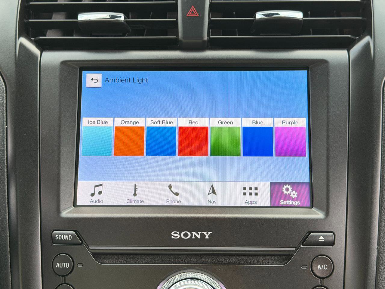 Used 2019 Ford Fusion Energi Titanium FWD image 64