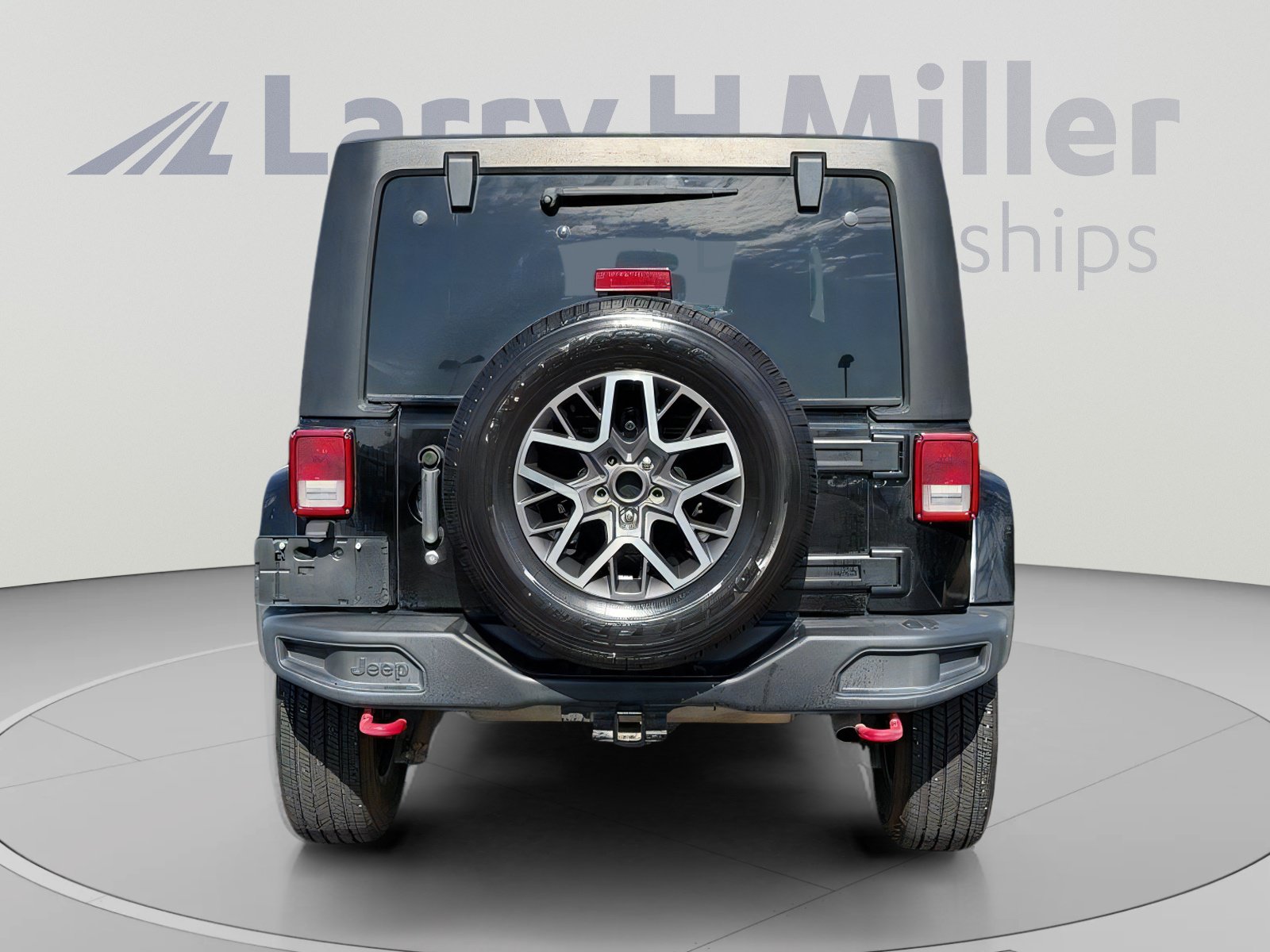 Used 2016 Jeep Wrangler Unlimited Rubicon AWD/4WD image 4